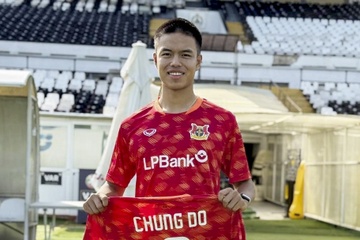 U23 Viet Nam trieu tap Viet kieu Tran Thanh Trung hinh anh