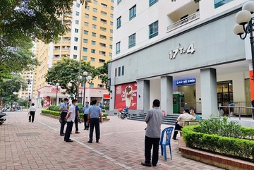 Phong toa them 3 khu dan cu o quan Thanh Xuan hinh anh