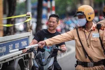 Vi sao mot so vi pham giao thong duoc de xuat tang muc phat 5-10 lan? hinh anh