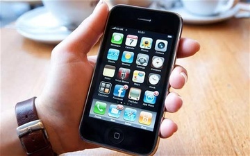Chuyen yeu, ghet xung quanh nhung chiec iPhone hinh anh