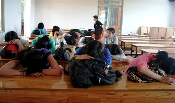 Lua ban 21 phu nu qua Trung Quoc lam vo hinh anh