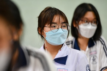 Bo GD&DT cong bo pho diem 5 to hop xet tuyen tot nghiep THPT nam 2022 hinh anh