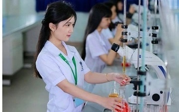 Dat 25 diem van co co hoi trung tuyen nganh Y hoc co truyen hinh anh