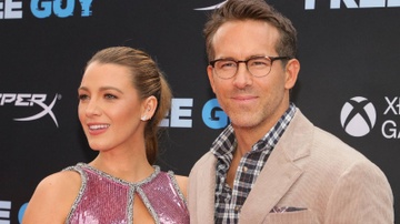 Dien vien Blake Lively mang bau con thu tu voi Ryan Reynolds hinh anh