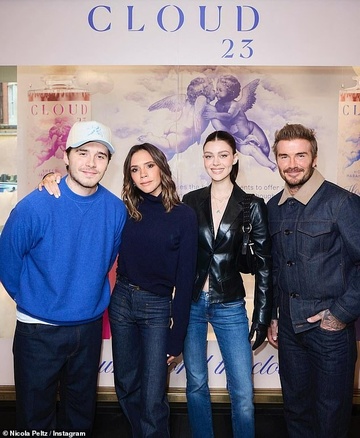 Brooklyn Beckham,  Nicola Peltz,  David Beckham anh 1