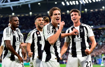 Juventus cung me BlackPink? hinh anh