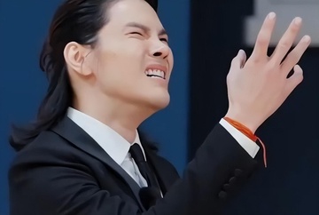 Con trai trùm giải trí Hong Kong nợ cờ bạc 180.000 USD