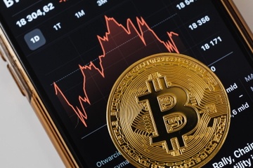 Von hoa Bitcoin tro lai moc 1.000 ty USD sau 2 nam hinh anh
