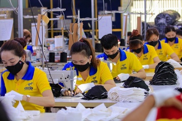 Ngoai tang luong, dai bieu Quoc hoi neu ly do can giam gio lam hinh anh