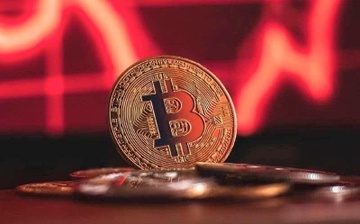 Bitcoin roi thung moc 93.000 USD, thoi bay 200 ty USD von hoa hinh anh