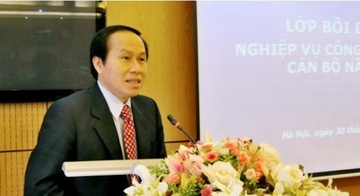 Hieu truong DH Luat lam thu truong Bo Tu phap hinh anh