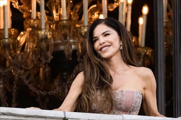 Dong thai gay bat ngo cua vo ty phu Jeff Bezos hau dam cuoi hinh anh