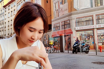 Bo van phong, co gai 9X lam quan ly cong ty Anh tu xa, kiem gap 3 lan hinh anh