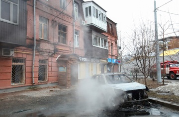 Linh Nga do bo vao Kharkiv bang may bay hinh anh