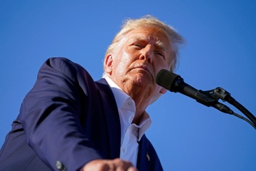 Chien thuat thao tung truyen thong khien ong Trump tra gia hinh anh