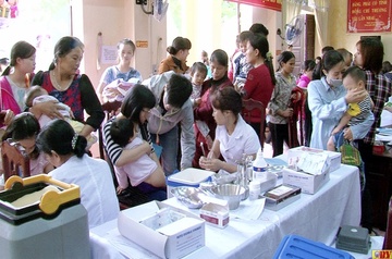Sua quy dinh ve hoat dong tiem chung hinh anh