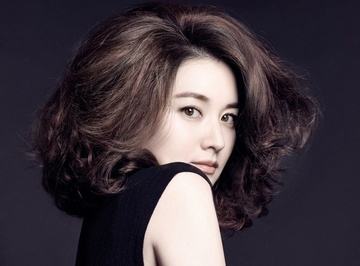 10 cach lam dep cho mai toc 'lo co' hinh anh