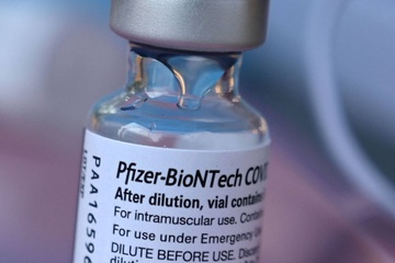 Ban co van CDC My ung ho tiem mui Pfizer tang cuong cho tre 12-15 tuoi hinh anh