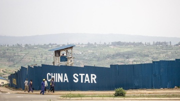 Tra tan cong nhan Rwanda, doanh nhan Trung Quoc bi bo tu 20 nam hinh anh