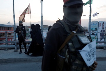 Nghich ly tai Afghanistan sau khi Taliban len nam quyen hinh anh