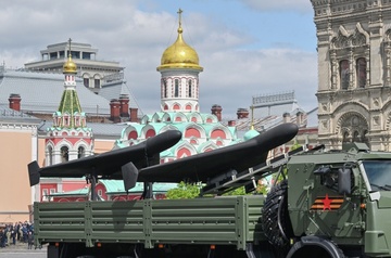 Nga khoe may bay khong nguoi lai dung trong xung dot Ukraine hinh anh