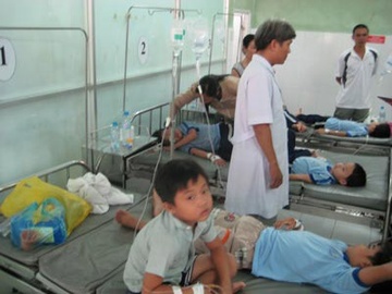 Tram hoc sinh Long An nghi ngo doc... silicon hinh anh