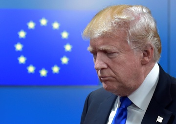Chau Au hoi hop truoc cuoc gap dau tien voi ong Trump hinh anh