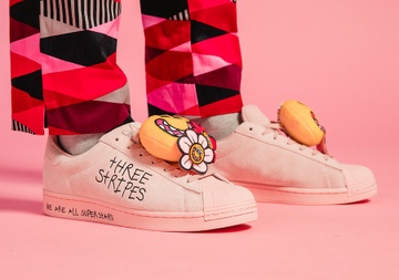 Hang adidas ra mat 6 doi giay moi, dan tinh khen vua re vua dep hinh anh