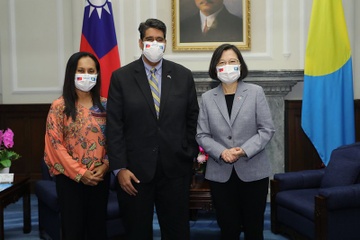 Tong thong Palau giai thich viec duy tri quan he voi Dai Loan hinh anh