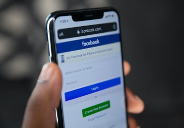 Facebook, Google co the bi chan hoat dong neu tiep tuc vi pham hinh anh