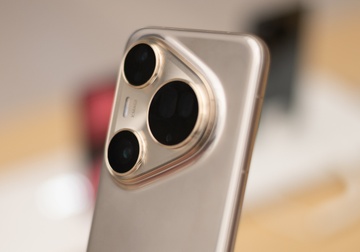 Trên tay Pura 80 Ultra: smartphone Huawei đắt hơn iPhone 16 Pro Max