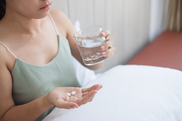 7 hành động buổi sáng 'bào mòn' gan không kém rượu bia