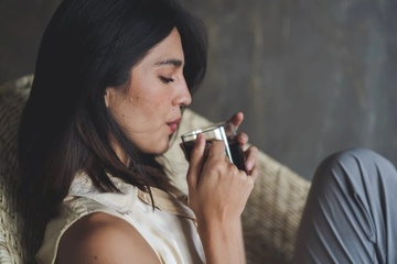 Thoi diem ly tuong de uong ca phe sang hinh anh