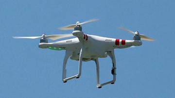 Tuan duyen Nhat se loai bo drone TQ vi lo ngai an ninh hinh anh
