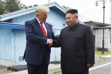 Ngoai giao Trump-Kim that bai, My lo 'khung hoang nghiem trong nhat' hinh anh