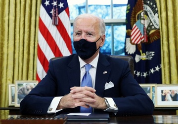 Tong thong Biden: Ong Trump de lai mot buc thu 'rat tu te' hinh anh