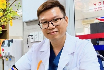 'Bo toi 80 tuoi bi ung thu, moi lan den vien K luon mang theo sach' hinh anh