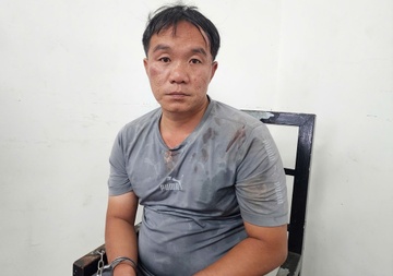 Vu chien si CSCD hy sinh: Khoi to 3 toi danh voi bi can hinh anh