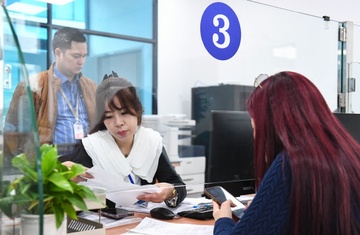 Bo Noi vu: Can bo co don tu nguyen xin nghi cung phai danh gia hinh anh
