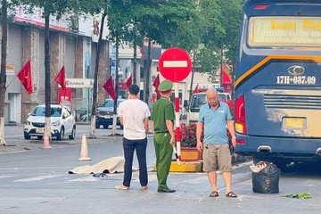 2 xe vut nhanh qua nga tu TP Thai Binh, nguoi phu nu tu vong hinh anh