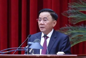 Quy dinh cua Bo Chinh tri ve chuc nang, to chuc bo may tinh, thanh uy hinh anh