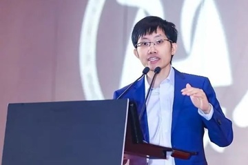 Danh tinh cua ty phu cong nghe moi tung la 'than dong toan hoc' hinh anh