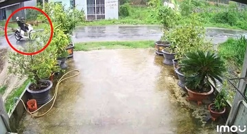 Đi xe máy va trúng dây điện đứt, 2 nam thanh niên tử vong