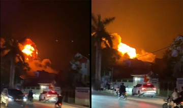 Chay nhieu nha xuong o Hai Duong, ca khu vuc chim trong bien lua hinh anh