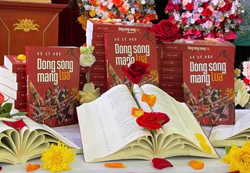 Dong song mang lua huyen thoai giua rung Truong Son hinh anh