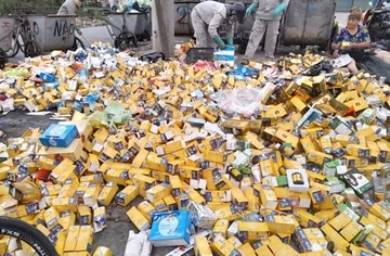 'Lộ diện' chủ nhân lô thực phẩm chức năng đổ tại bãi rác ở Hạ Long