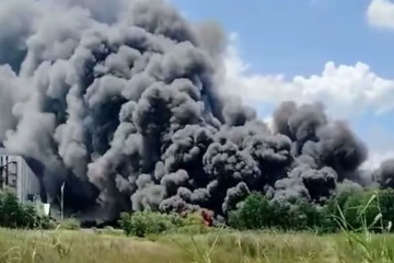 Chay lon trong khu cong nghiep o vung ven TP.HCM hinh anh