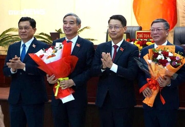 Chu tich TP Da Nang Le Trung Chinh xin nghi huu truoc tuoi hinh anh