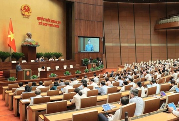 Ngay hop cuoi, Quoc hoi bieu quyet 7 luat, 7 nghi quyet hinh anh