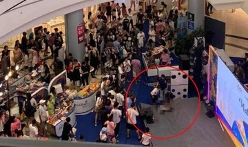 Người đàn ông rơi từ tầng cao siêu thị AEON MALL Long Biên ở Hà Nội